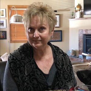 Meet your Posher, Glenda